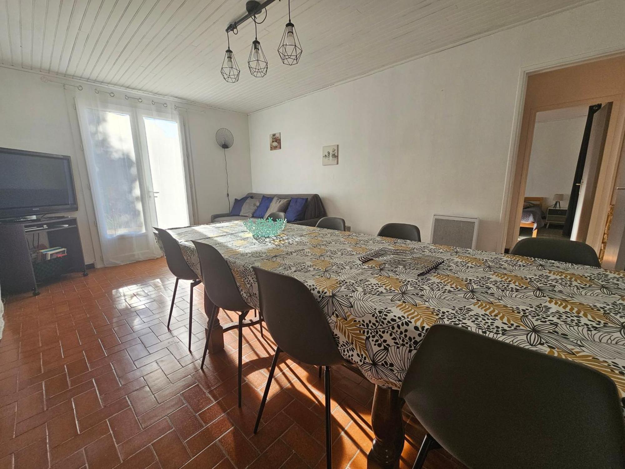 Location Saisonniere Lejlighed Coursan Eksteriør billede
